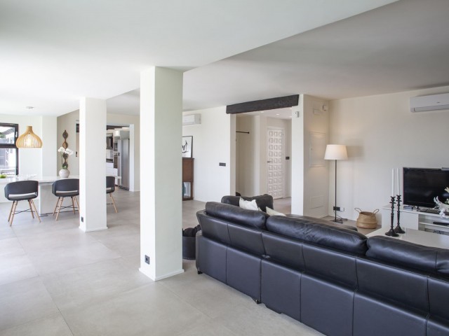 4 Schlafzimmer Villa in Sierrezuela