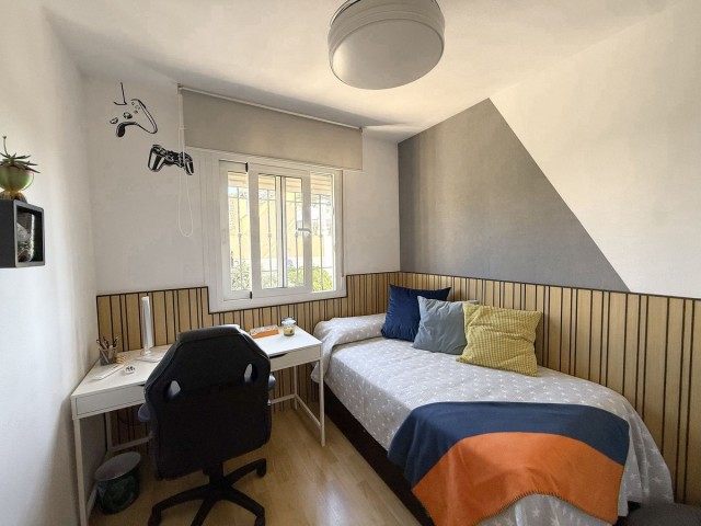 4 Schlafzimmer Reihenhaus in Marbella