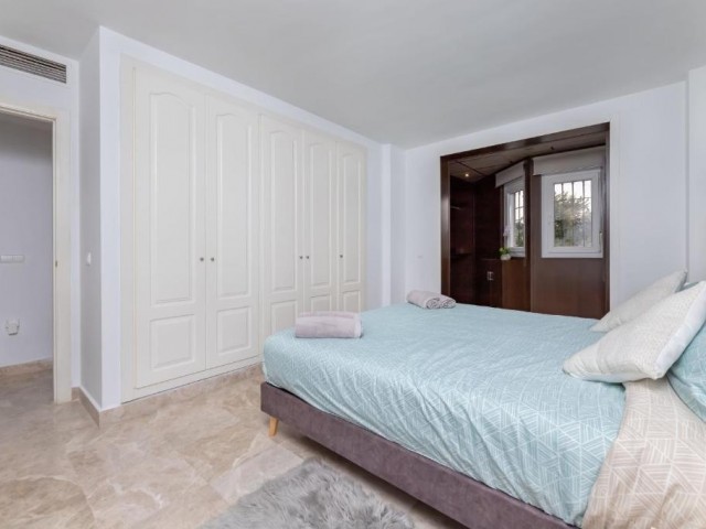 4 Bedrooms Townhouse in Nueva Andalucía