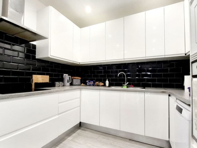 Villa, El Faro, R5288713