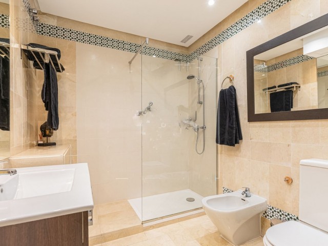 2 Bedrooms Apartment in Puerto Banús