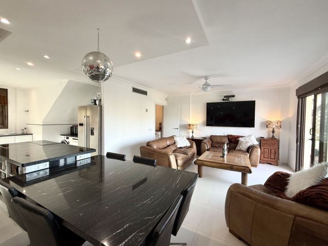 Villa con 3 Dormitorios  en Riviera del Sol