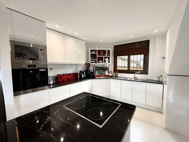 Villa con 3 Dormitorios  en Riviera del Sol