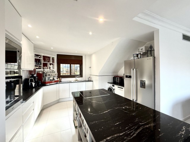 Villa con 3 Dormitorios  en Riviera del Sol