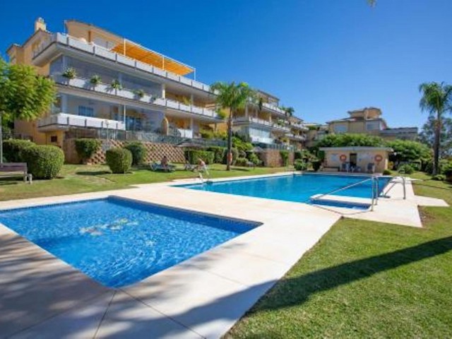 2 Bedrooms Apartment in Cabopino