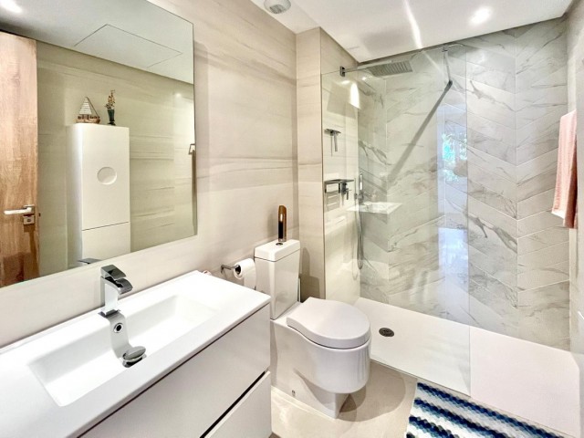 Appartement avec 3 Chambres  à San Roque Club