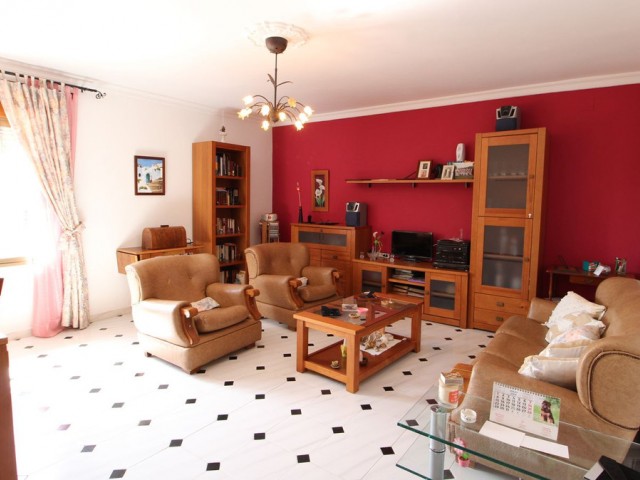 4 Makuuhuoneen Huoneisto Campo Mijas