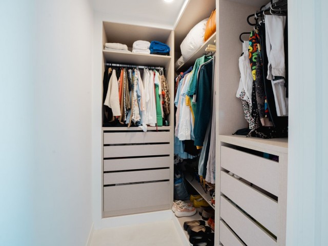 Apartamento con 3 Dormitorios  en Fuengirola