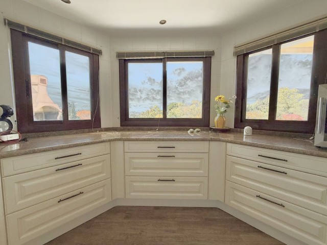 3 Schlafzimmer Apartment in Marbella