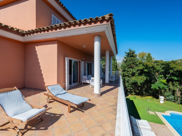 Villa con 5 Dormitorios  en Sotogrande Costa