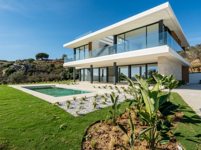 5 Bedrooms Villa in Sotogrande