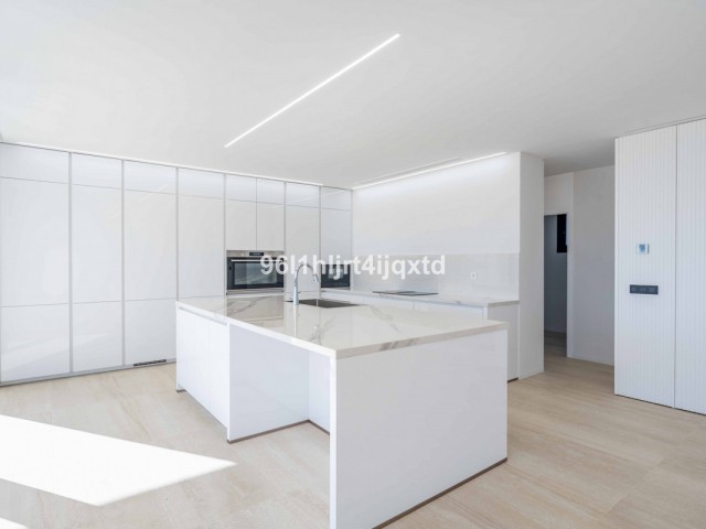 5 Makuuhuoneen Huvila Sotogrande