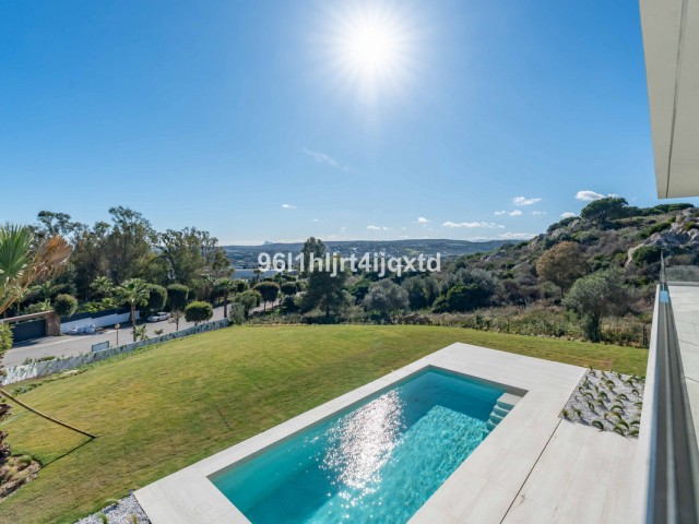 5 Makuuhuoneen Huvila Sotogrande