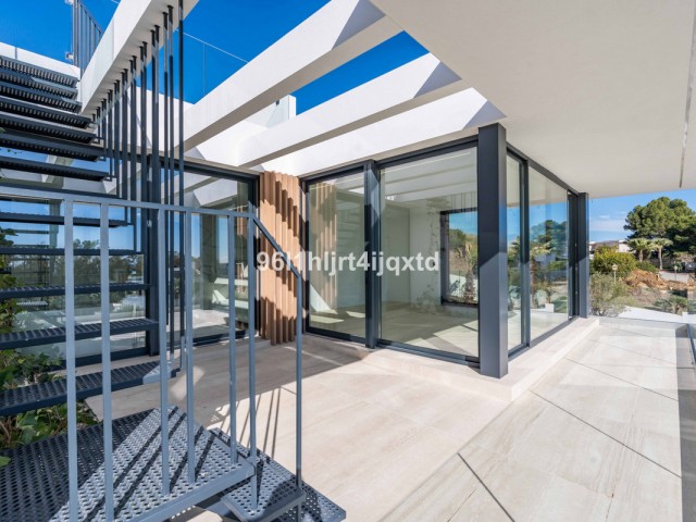 5 Makuuhuoneen Huvila Sotogrande