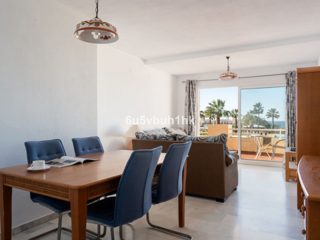 Apartment, El Chaparral, R5295220