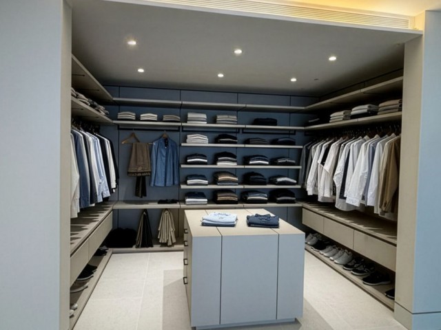 4 Schlafzimmer Apartment in Marbella