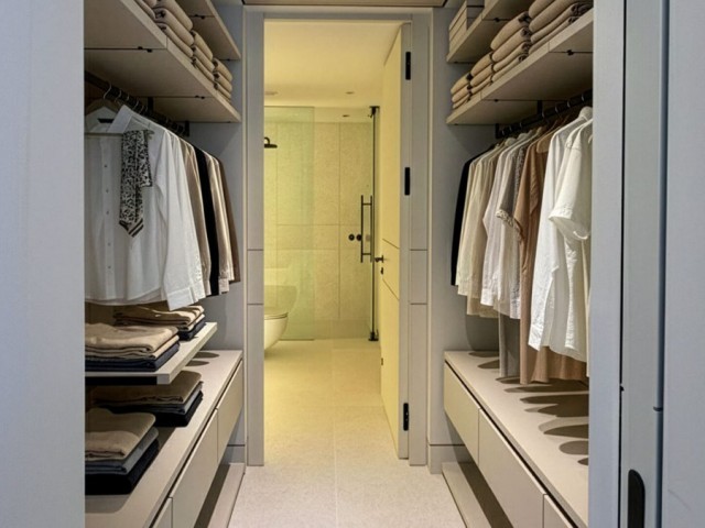 4 Schlafzimmer Apartment in Marbella