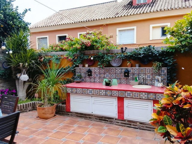 4 Bedrooms Townhouse in San Pedro de Alcántara