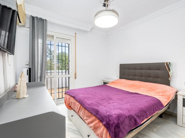 3 Bedrooms Townhouse in Estepona