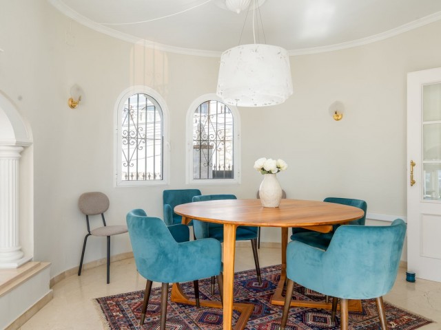 4 Schlafzimmer Villa in La Capellania