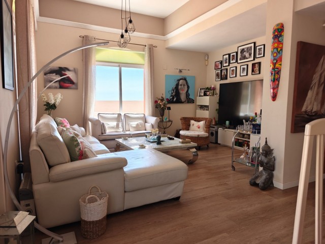 Penthouse avec 2 Chambres  à Riviera del Sol