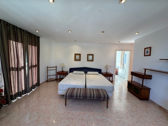 5 Schlafzimmer Villa in Marbesa