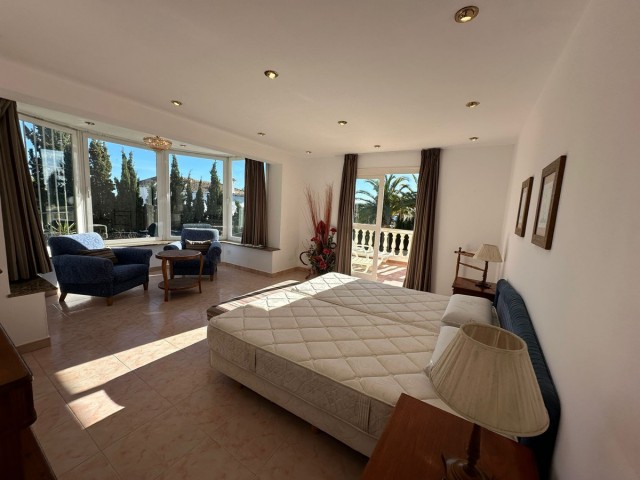 5 Schlafzimmer Villa in Marbesa