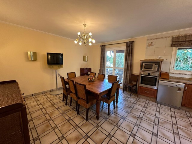 5 Schlafzimmer Villa in Marbesa