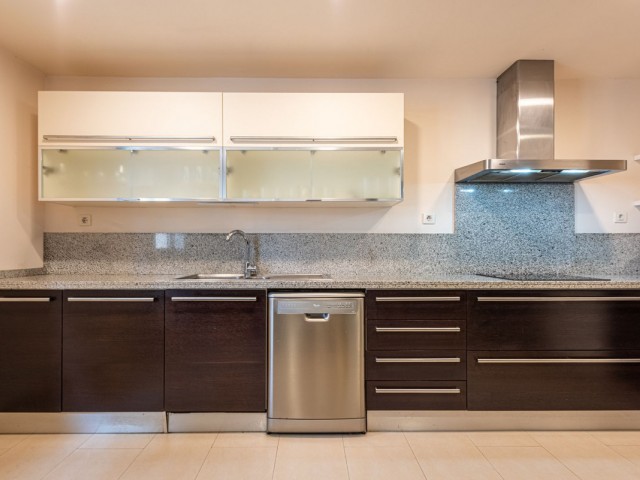 4 Schlafzimmer Reihenhaus in Benahavís