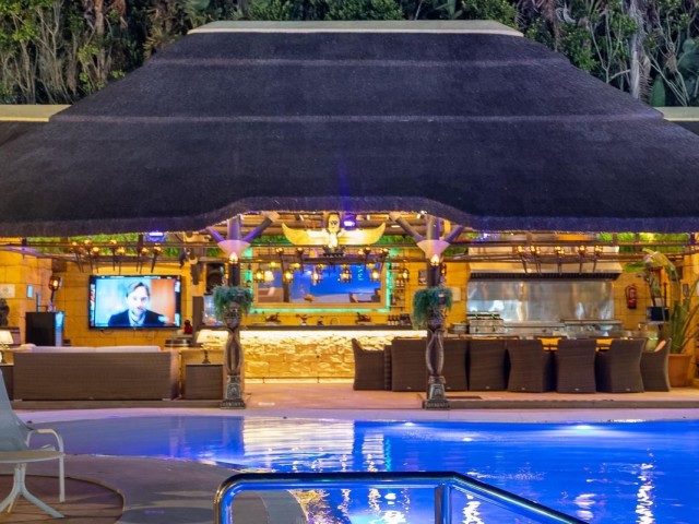 6 Bedrooms Villa in Sotogrande