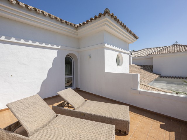 5 Bedrooms Villa in Sotogrande