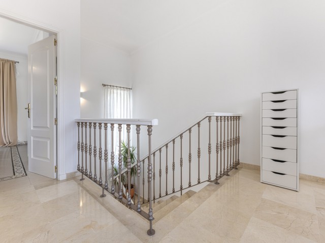 5 Bedrooms Villa in Sotogrande