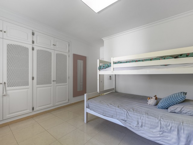 5 Bedrooms Villa in Sotogrande