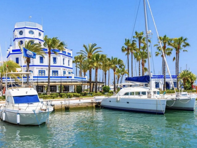 2 Schlafzimmer Apartment in Estepona