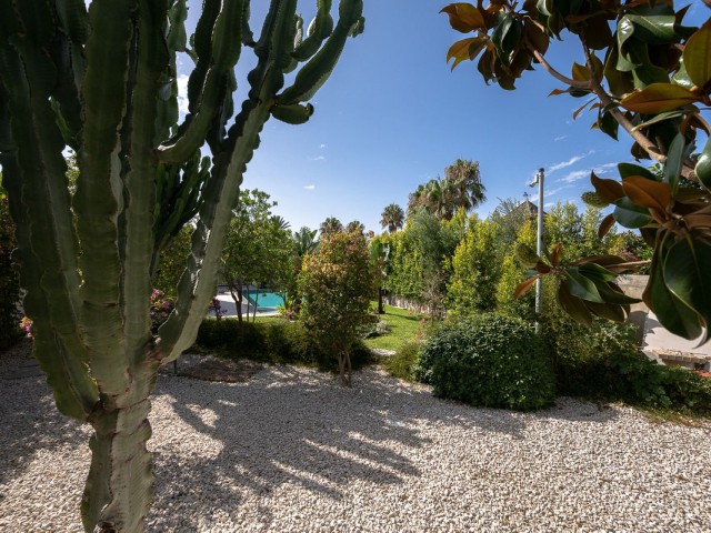 6 Soveroms Villa i Marbesa