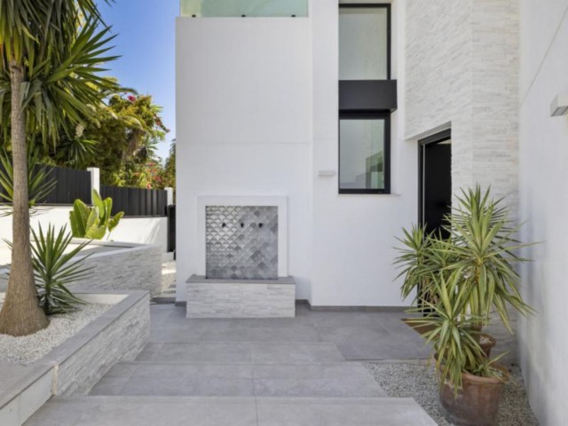 5 Schlafzimmer Villa in Marbesa