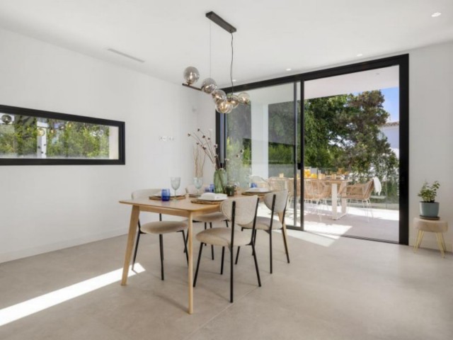 5 Schlafzimmer Villa in Marbesa