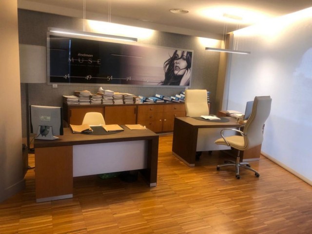 Commercial in Benalmadena Costa