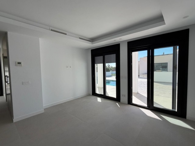 3 Bedrooms Villa in Campo Mijas