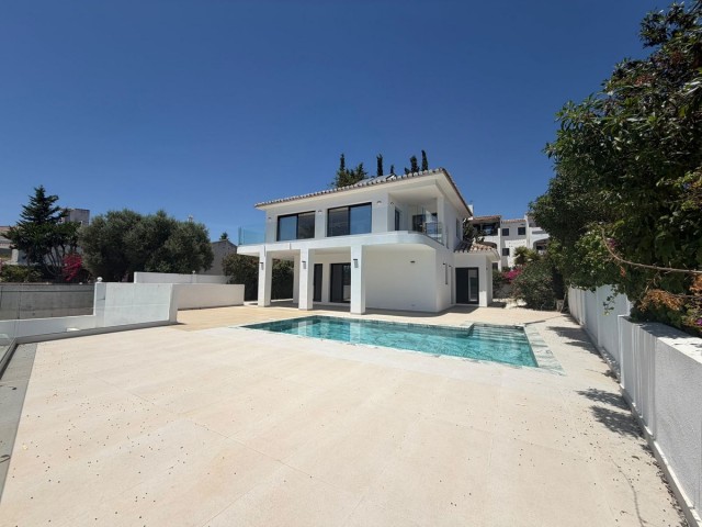3 Makuuhuoneen Huvila Campo Mijas