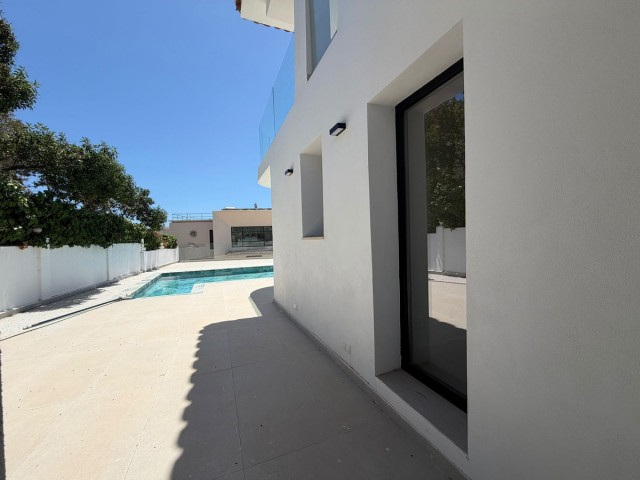 3 Makuuhuoneen Huvila Campo Mijas