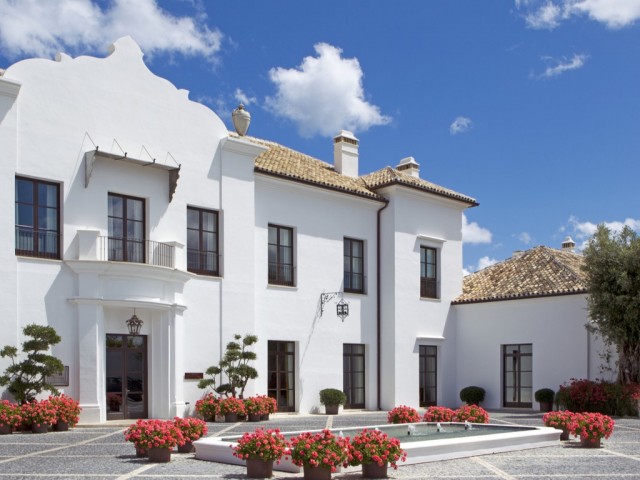 Villa avec 6 Chambres  à Casares
