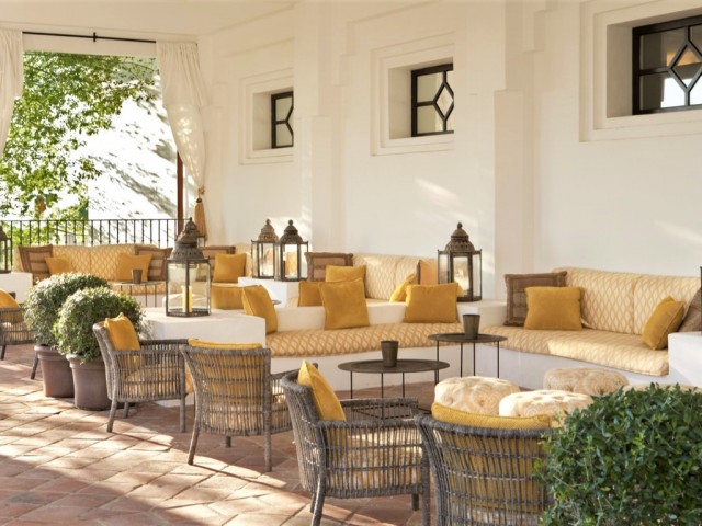 Villa avec 6 Chambres  à Casares