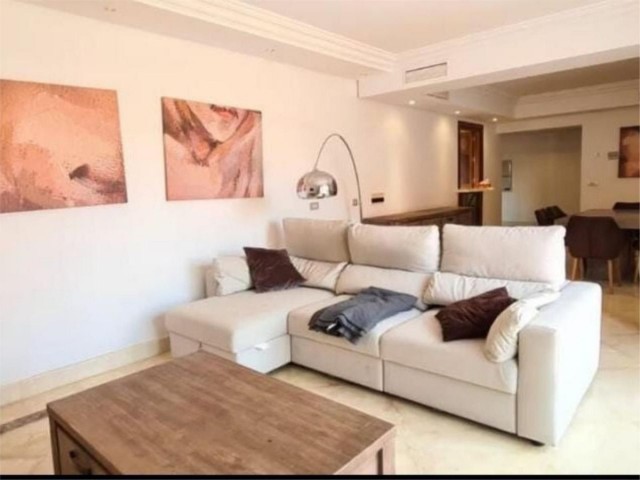 Appartement avec 2 Chambres  à New Golden Mile