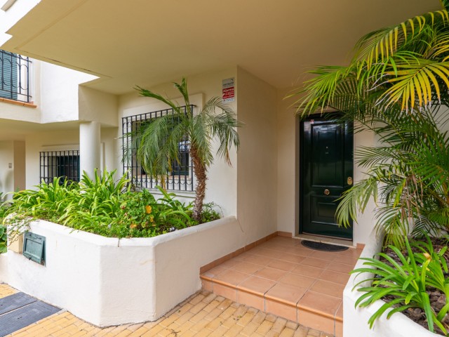 4 Schlafzimmer Reihenhaus in Estepona