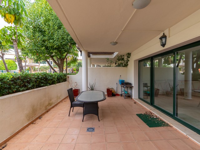 4 Schlafzimmer Reihenhaus in Estepona