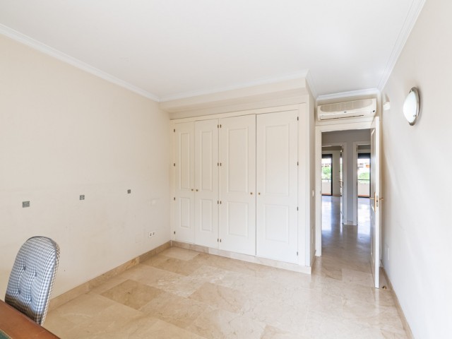 4 Schlafzimmer Reihenhaus in Estepona