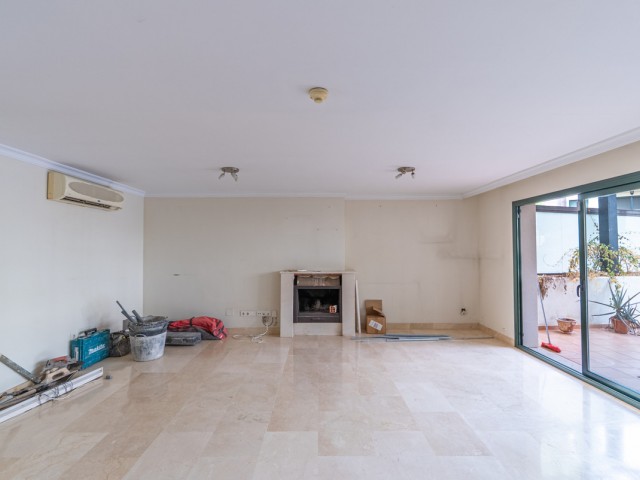 4 Schlafzimmer Reihenhaus in Estepona