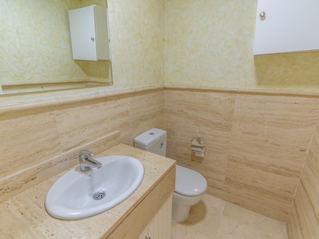 4 Schlafzimmer Reihenhaus in Estepona