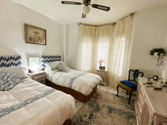 3 Bedrooms Apartment in Nueva Andalucía